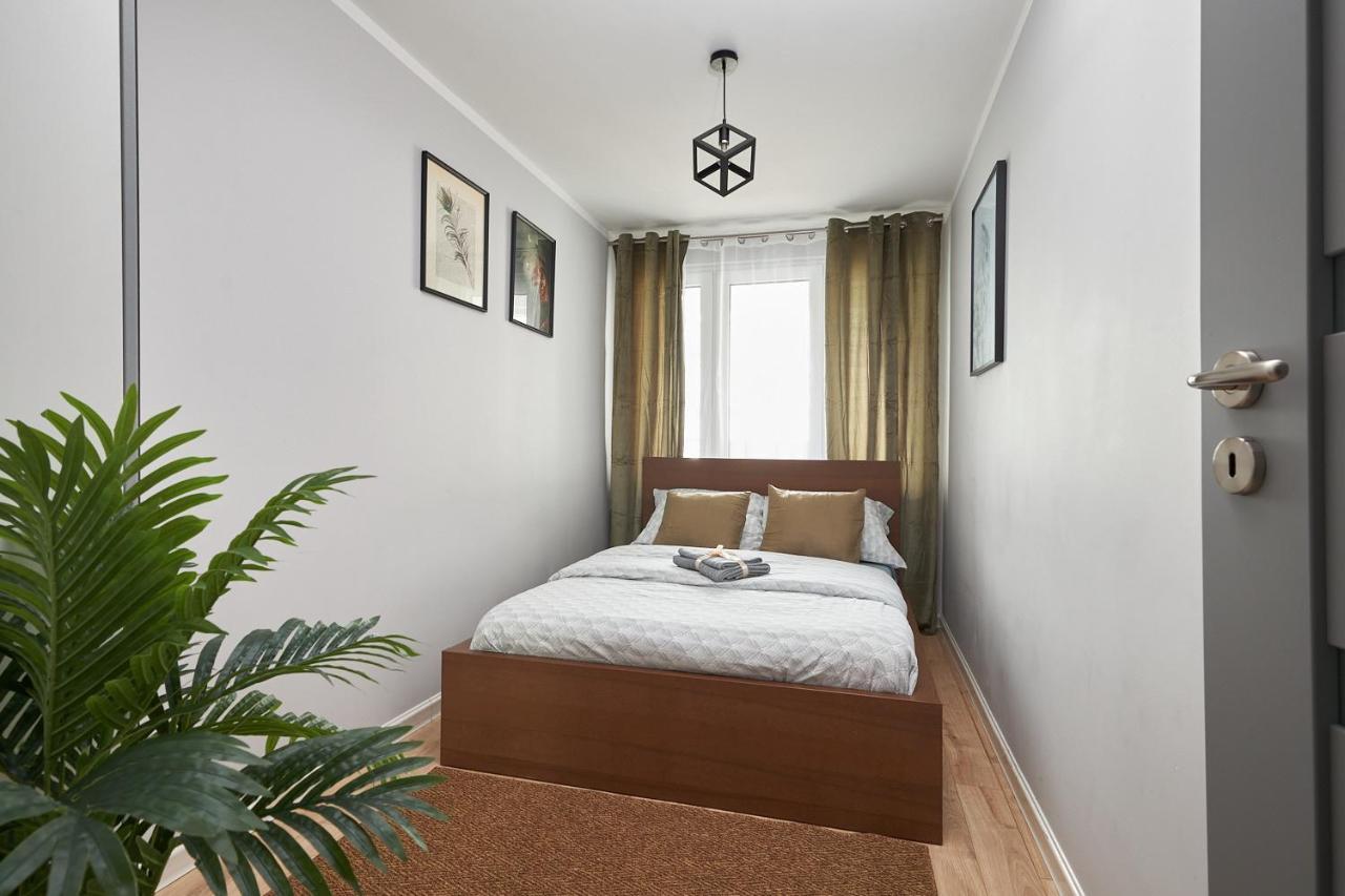 Kuznicza Apartment - 300M Main Square ~ Self Check-In 24H Wroclaw Luaran gambar